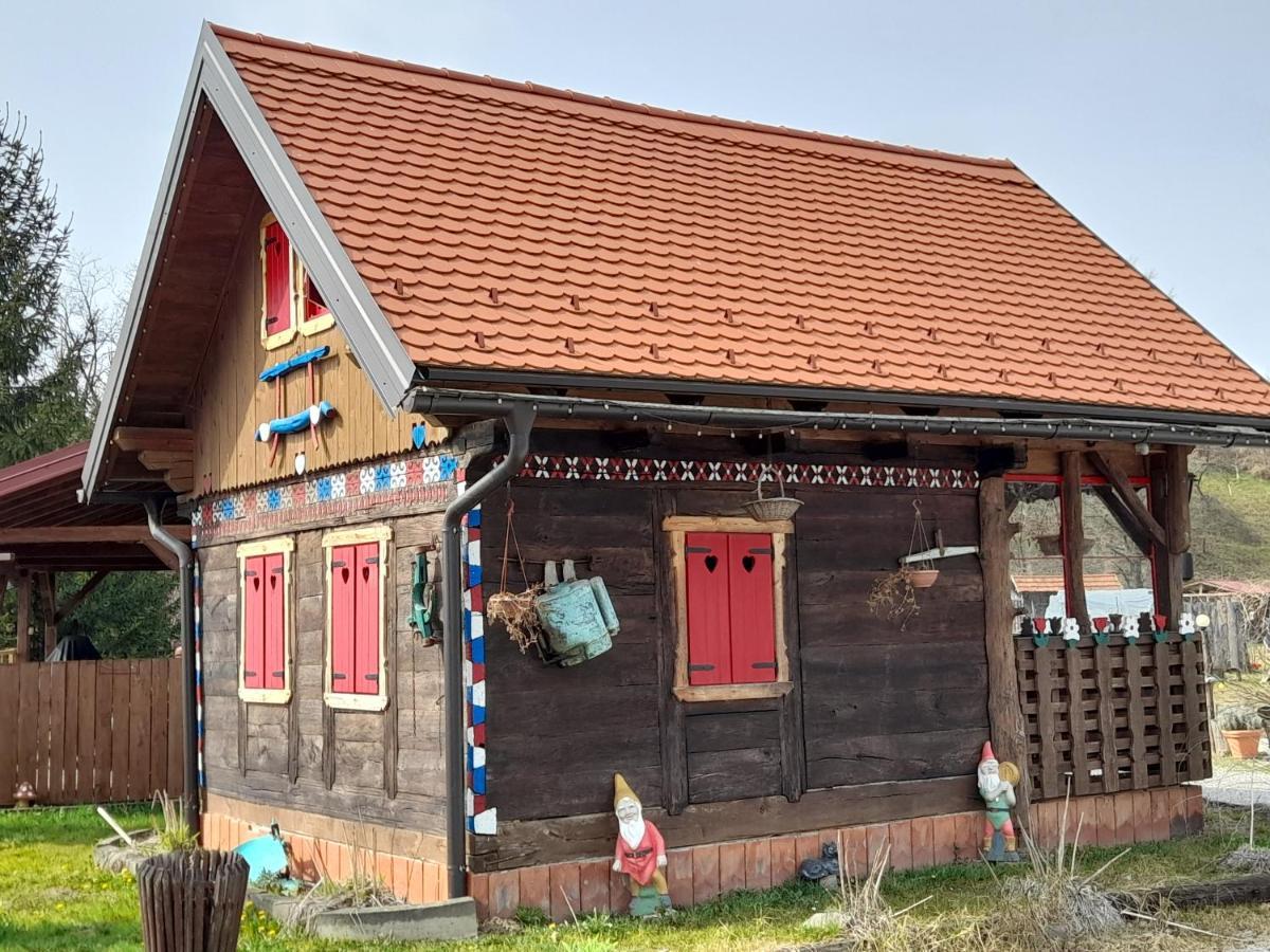 Rooms Ma La Karlovac Εξωτερικό φωτογραφία