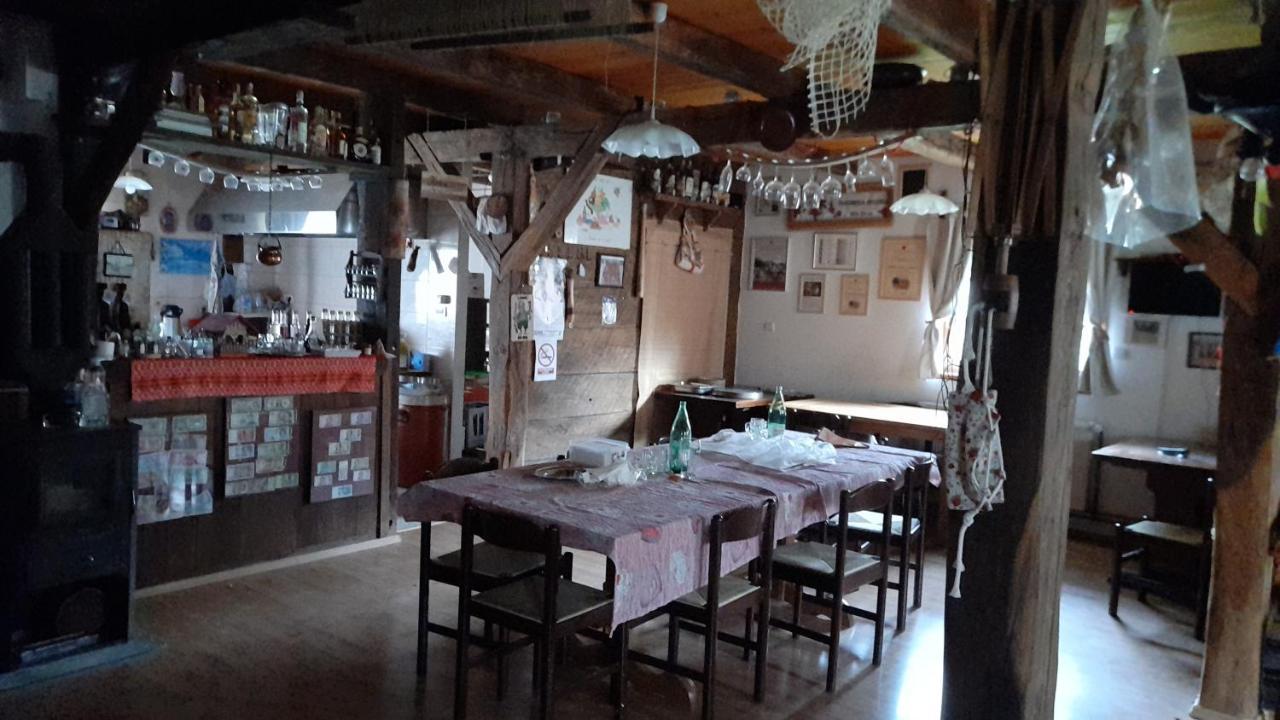 Rooms Ma La Karlovac Εξωτερικό φωτογραφία