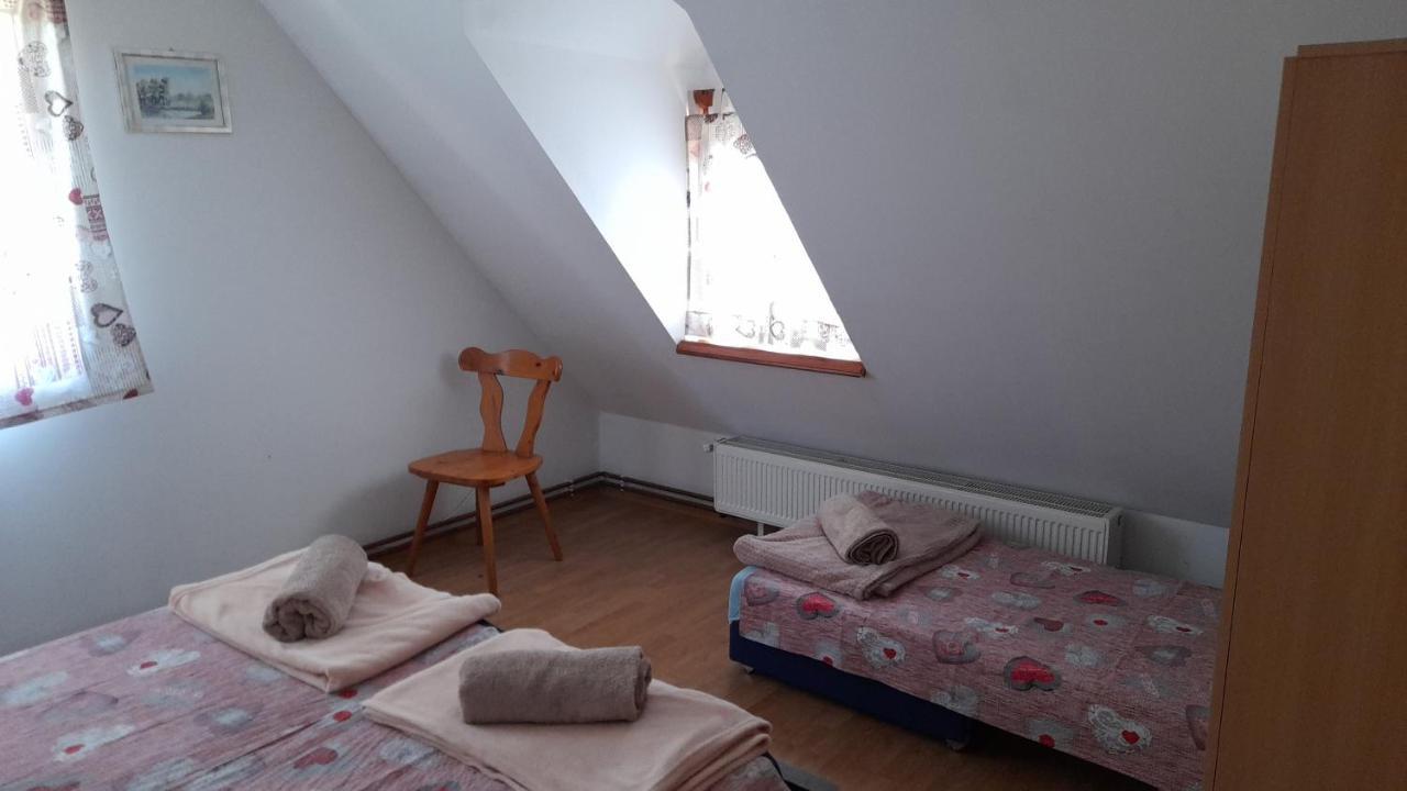 Rooms Ma La Karlovac Εξωτερικό φωτογραφία