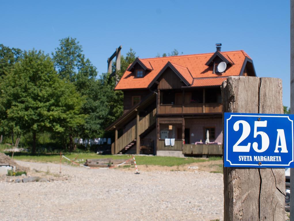 Rooms Ma La Karlovac Εξωτερικό φωτογραφία